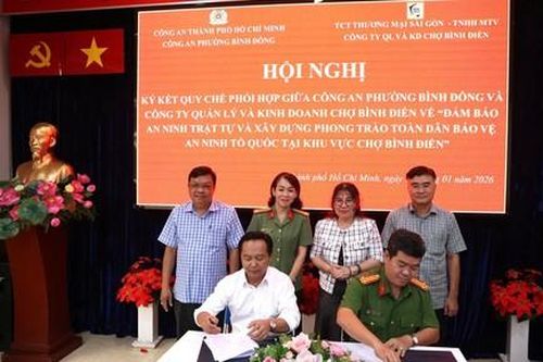 Công an phường Bình Đông ký kết Quy chế bảo đảm ANTT khu vực chợ Bình Điền
