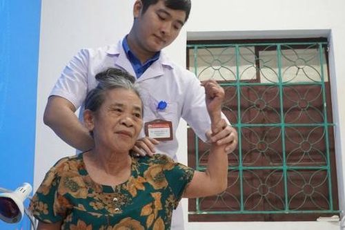 Chuyện ở nơi những phận đời được cưu mang: Bài 2: Những 'sứ giả' gánh vác phần khó