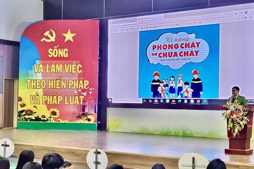 Vì cộng đồng và học đường không bạo lực, ma túy và pháo