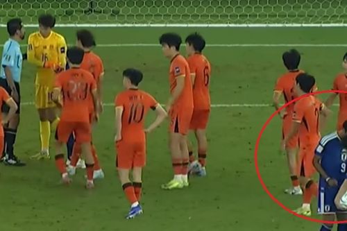 U23 Nhật Bản oẳn tù tì trước U23 Trung Quốc