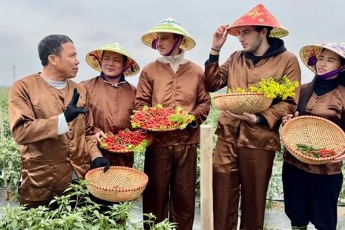 Ra mắt chương trình 'Du lịch xanh Đa Phúc - River Camping'