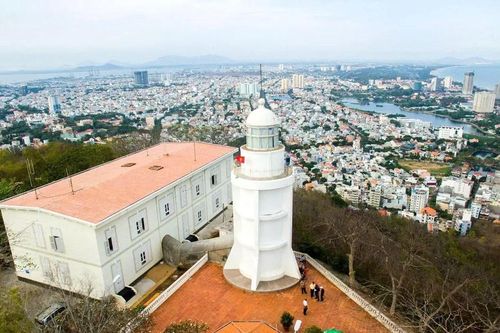 Kiến trúc Pháp cổ ở phía Đông TPHCM