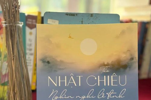 Nhà thơ Nhật Chiêu ra mắt tập thơ 'Nghìn nghi lễ tình'