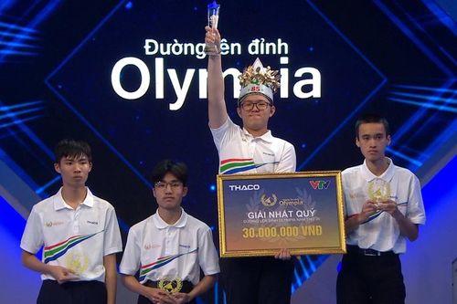Trần Võ Gia Bảo mang cầu truyền hình Olympia về Khánh Hòa