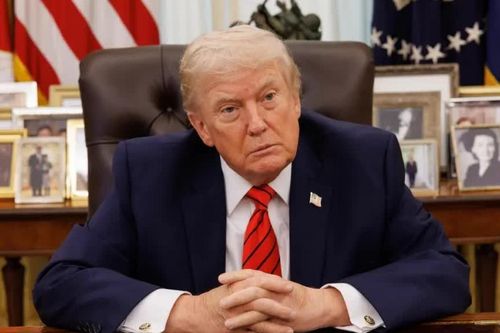 Tổng thống Trump tiết lộ vũ khí bí mật Mỹ sử dụng trong chiến dịch bắt giữ nhà lãnh đạo Venezuela Maduro