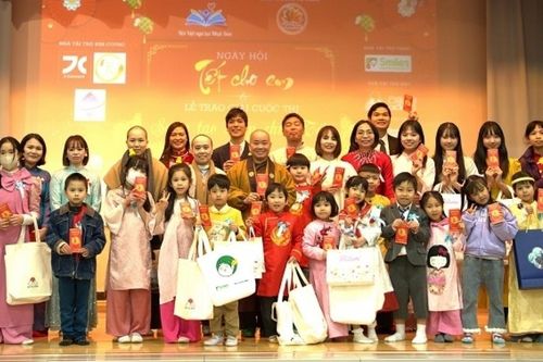 Rộn ràng ngày hội 'Tết cho em' chào Xuân Bính Ngọ 2026 trong cộng đồng người Việt tại Nhật Bản