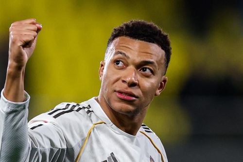 Mbappe chói sáng, Real Madrid vượt Barca chiếm ngôi đầu