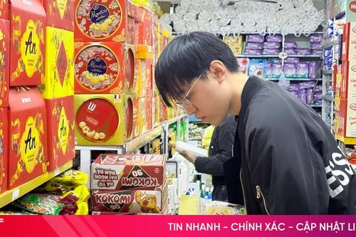 Gen Z loay hoay 'ứng phó' với... Tết
