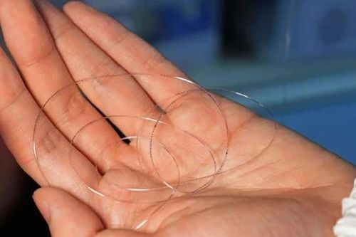 Đột phá công nghệ: Trung Quốc chế tạo thành công 'chip sợi' có thể dệt vào quần áo