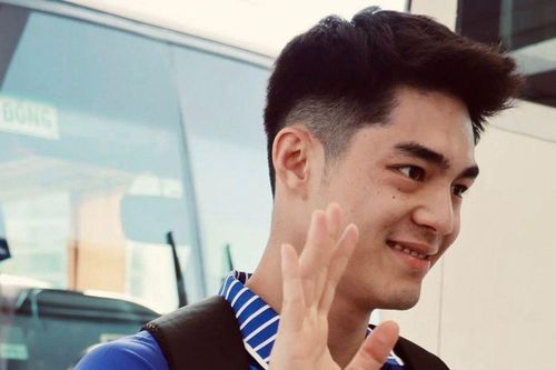 Kiểu tóc quen thuộc của thủ môn Trần Trung Kiên