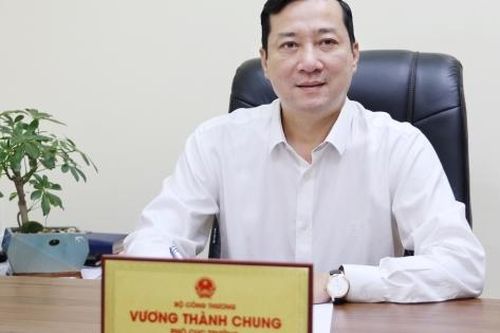 Chủ động triển khai Luật Hóa chất, bảo đảm sản xuất thông suốt