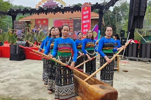 Sơn Thủy phát huy bản sắc văn hóa gắn với phát triển du lịch