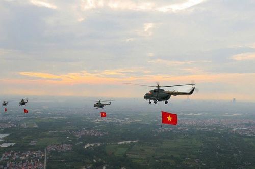 Bay huấn luyện trực thăng
