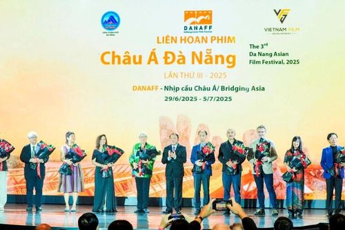 Điện ảnh bắt đầu từ khán giả