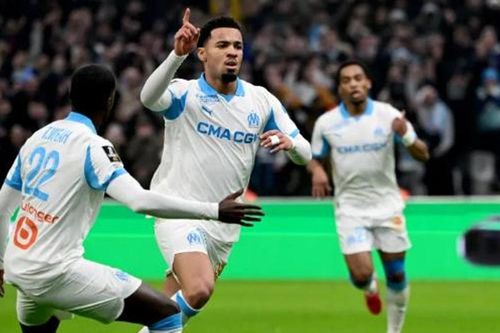 Marseille thắng thuyết phục Lens 3-1: Ethan Nwaneri lập siêu phẩm ra mắt Ligue 1