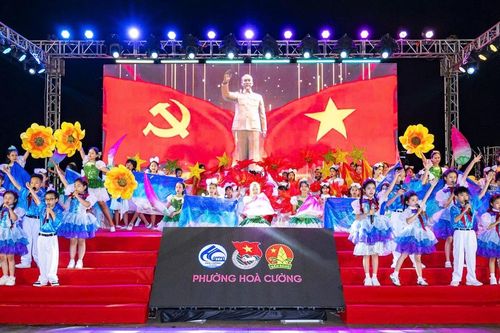 Liên hoan văn nghệ 'Thiếu nhi Hòa Cường mừng đất nước đổi mới, mừng Đảng quang vinh'