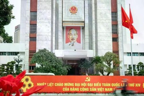 Người dân Thủ đô gửi trọn niềm tin vào những quyết sách sau Đại hội XIV của Đảng