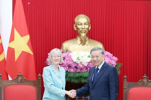 Australia cam kết thúc đẩy hợp tác về phát triển bền vững với Việt Nam