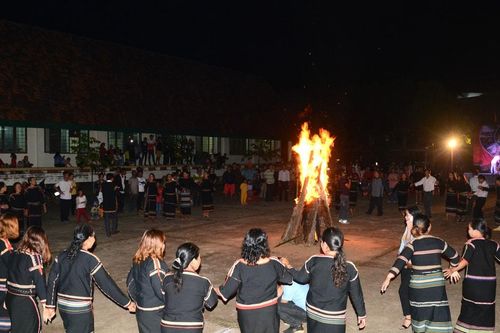 Văn hóa Ê đê bên dòng Sêrêpốk