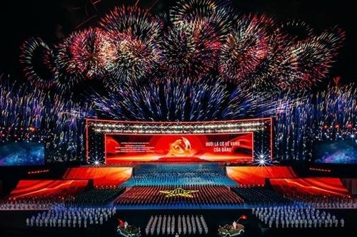 Tiết lộ nhiều kỷ lục đặc biệt của chương trình nghệ thuật 'Dưới lá cờ vẻ vang của Đảng'
