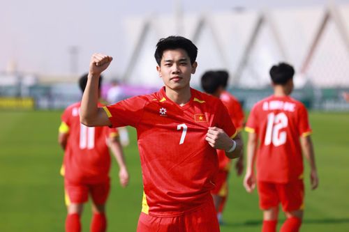 Đình Bắc đá chính 2 trận là vua phá lưới U23 châu Á, AFC khen 'điểm sáng rực rỡ'