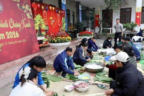 Ấm áp chương trình 'Tết nhân ái - xuân yêu thương' tại xã Hồng Vân