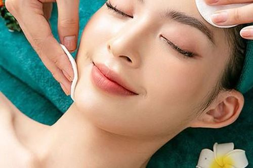 Cách lựa chọn dầu dưỡng da giúp tăng hiệu quả massage