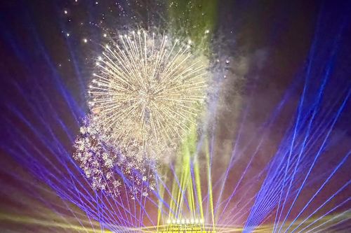 Tự hào theo Đảng quang vinh - Quảng Ninh vươn mình cất cánh