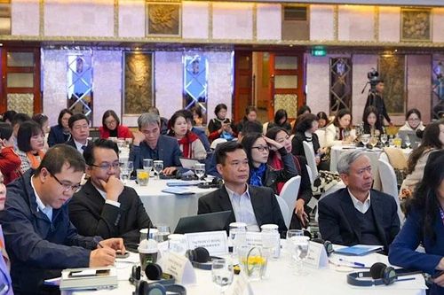 Phát triển kinh tế chăm sóc nhằm tăng trưởng bền vững, tạo việc làm và thúc đẩy bình đẳng giới