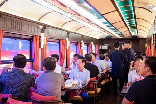 Du lịch xuyên Việt bằng tàu hỏa: Hành trình trải nghiệm chậm rãi và giàu cảm xúc