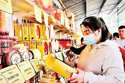 Chăm lo đời sống người lao động