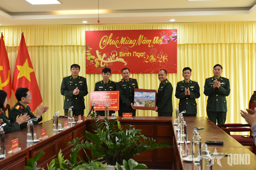 Hành trình 'Xuân biên giới' nơi vùng cao Sơn La