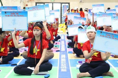 100 học sinh Đà Nẵng tranh tài tại vòng chung kết Em yêu biển, đảo quê hương