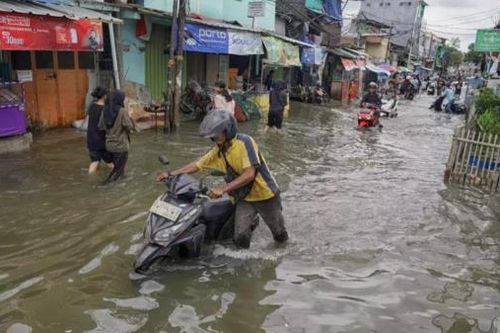 Lũ lụt nghiêm trọng tại Jakarta, hơn 1.600 người phải sơ tán