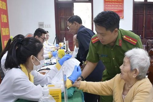 Hy vọng tìm người thân từ ADN