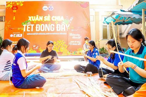 Xuân sẻ chia - tết đong đầy