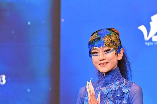 Nghệ sĩ múa 67 tuổi Dương Lệ Bình sẽ diễn 'Khổng tước' tại Hà Nội