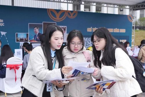 Học viện Tài chính đào tạo gắn với xu thế chuyển đổi số