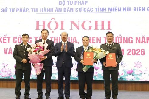 Cụm Sở Tư pháp và Thi hành án dân sự 7 tỉnh miền núi biên giới phía Bắc tổng kết thi đua