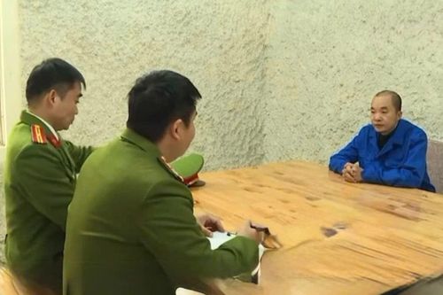 Khởi tố đối tượng dùng 'sổ đỏ' giả để lừa đảo