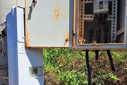 Báo động nạn trộm cắp dây điện tại Vĩnh Long