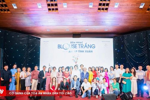 Gần 700 triệu đồng lan tỏa yêu thương từ đêm nhạc 'Blouse Trắng'
