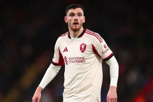 Liverpool hủy kèo bán Robertson cho Tottenham phút chót