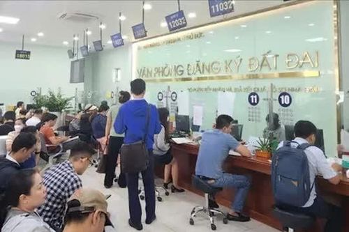 Thủ tướng yêu cầu bảo đảm hoạt động thông suốt bộ máy chính quyền hai cấp