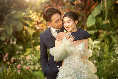 Hé lộ số cổ phiếu các nàng dâu hào môn Việt đang nắm tại nhà chồng