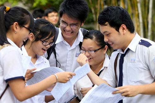Tuyển sinh đại học 2026: Dự kiến giảm điểm cộng chứng chỉ ngoại ngữ IELTS
