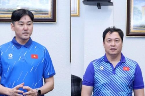 Vai trò của hai 'phó tướng' Hàn Quốc giúp U23 Việt Nam lột xác