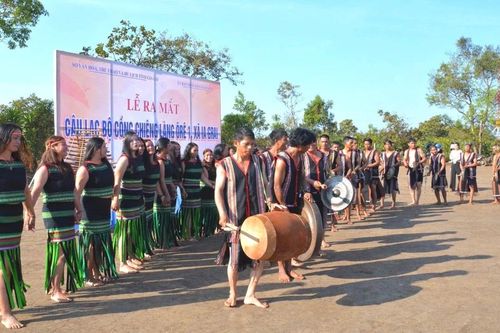 Thêm nhiều câu lạc bộ cồng chiêng 'giữ lửa' di sản