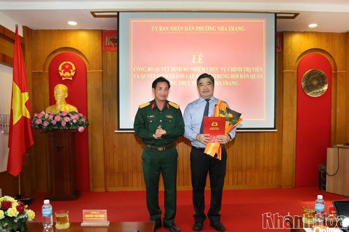 Phường Nha Trang ra mắt Trung đội Dân quân thường trực phường