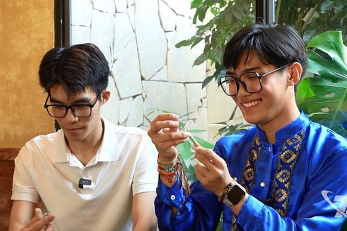 Từ cây bút chì đến nghệ thuật tinh xảo